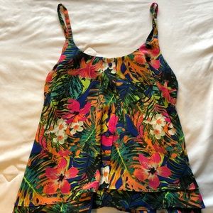 Flower Pattern Tank